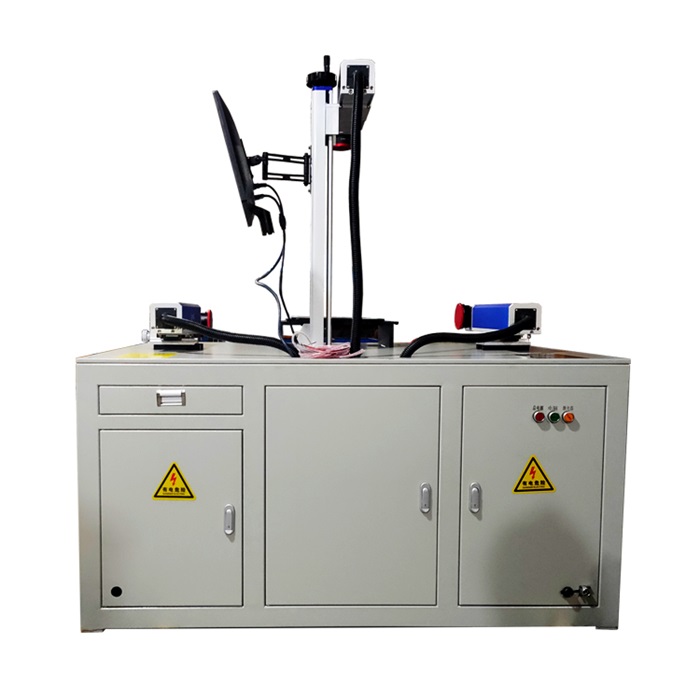 初刻新款多頭全自動激光打標(biāo)機(jī)在筆記本電腦外殼上打標(biāo)的應(yīng)用